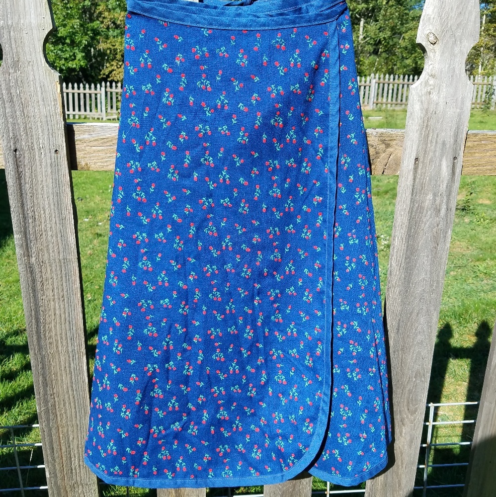 Vintage, floral, wrap around skirt